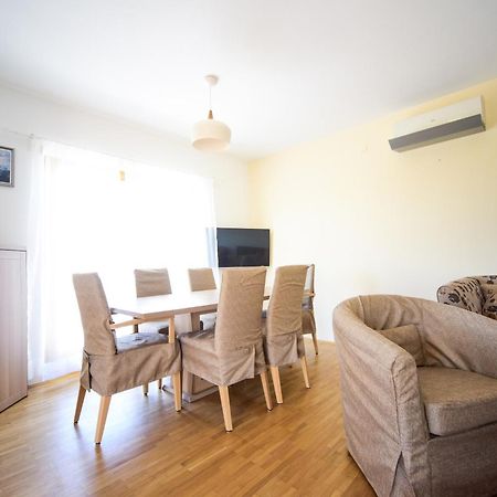 Apartments Villa Perla Rovanjska Rum bild