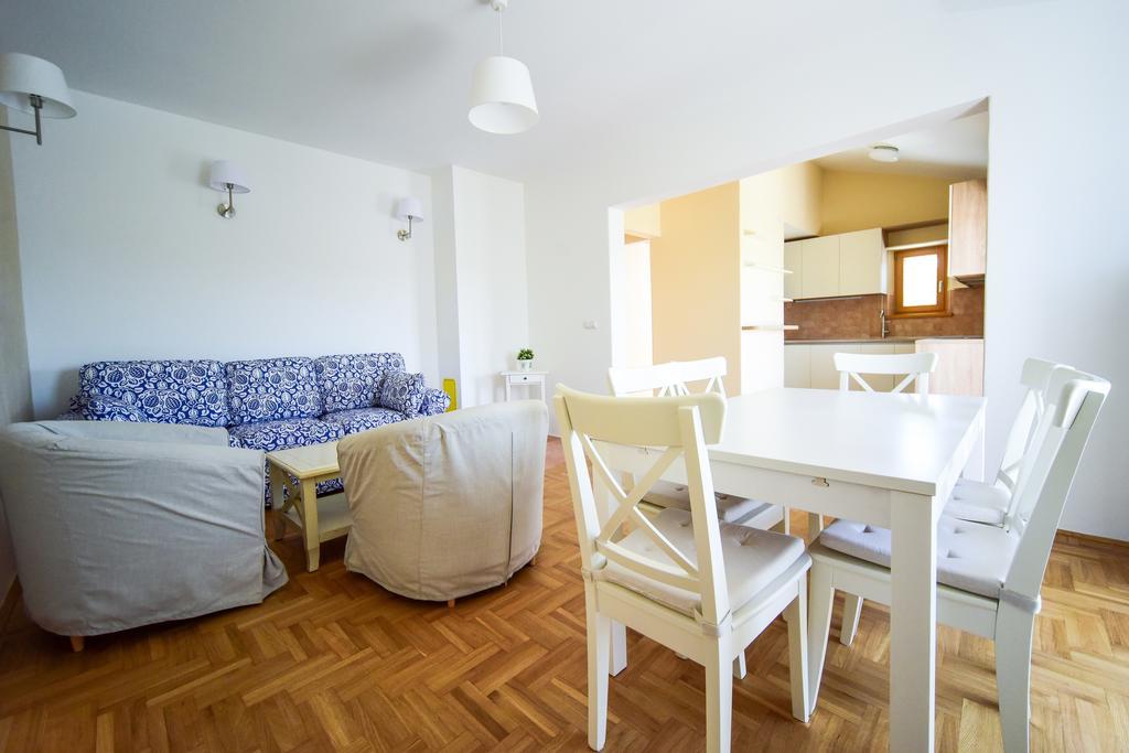 Apartments Villa Perla Rovanjska Rum bild