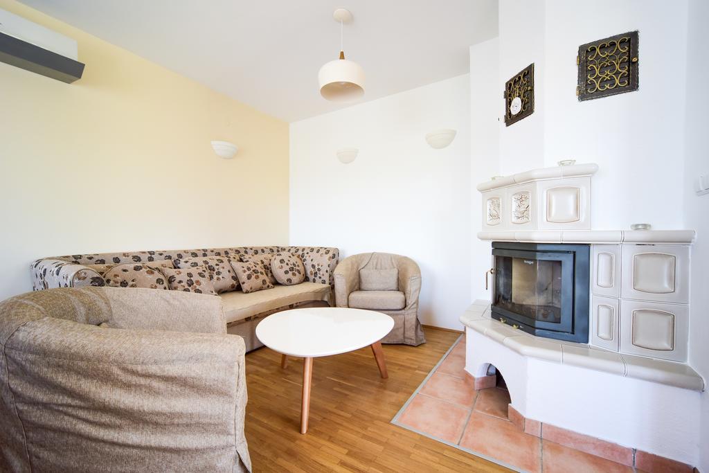 Apartments Villa Perla Rovanjska Rum bild